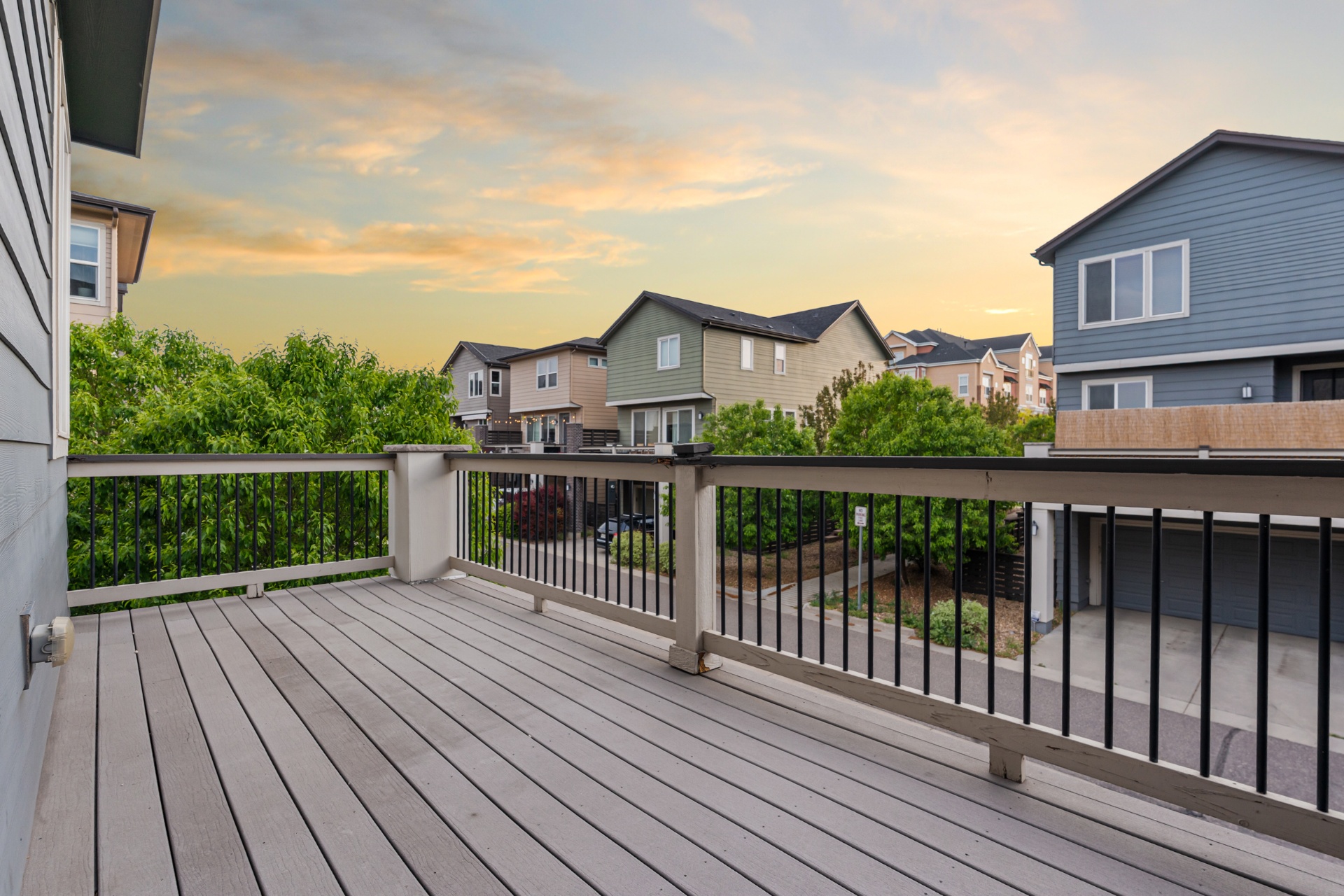 Private deck with sunset views over the neighborhood